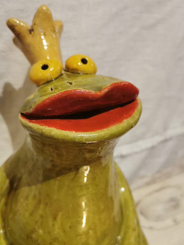 Kantenhocker Frosch – Bild 2