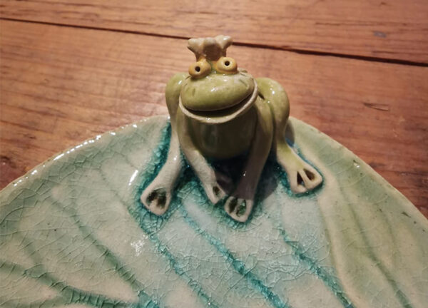 Froschkönig auf Blatt – Bild 2
