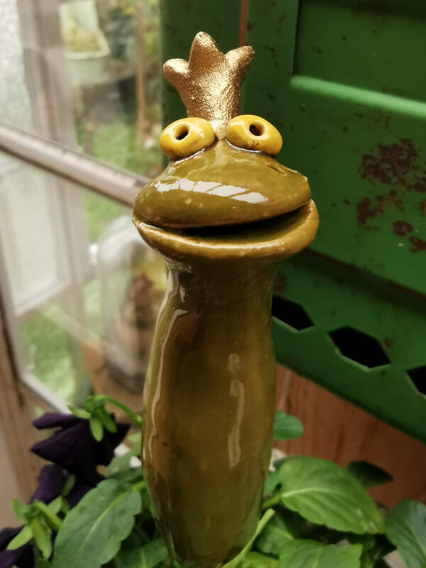Froschstecker olive grün