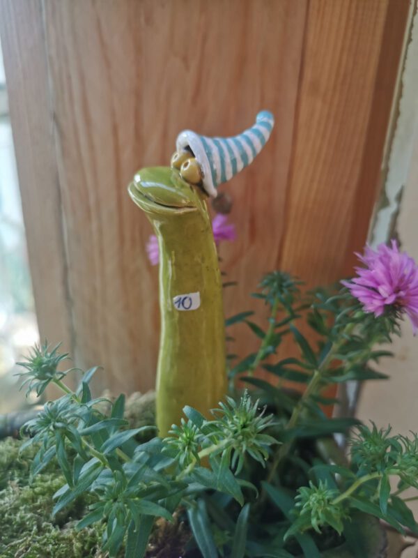 Froschstecker mit Ringelmütze