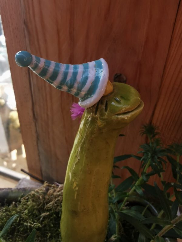 Froschstecker mit Ringelmütze – Bild 2