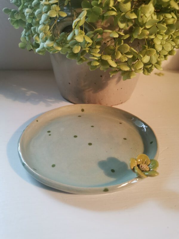 Teller mit Blume